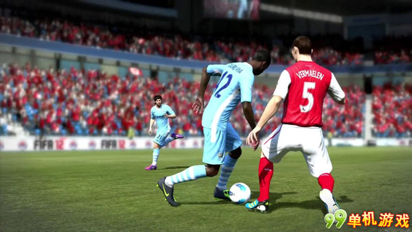 《FIFA 12》最新预告片及截图欣赏