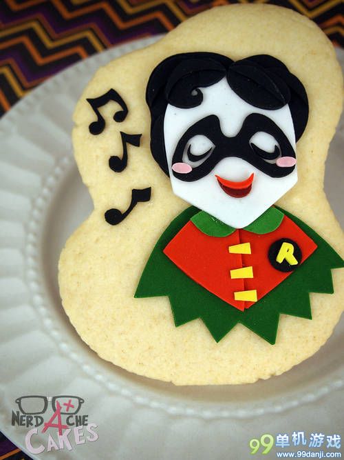 看上去很好吃！国外达人制作“蝙蝠侠”人物主题蛋糕