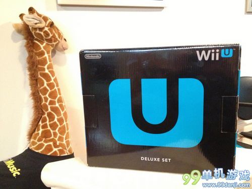 外媒公布Wii U美版主机拆箱展示图 亮点多多