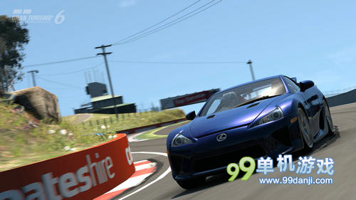《GT赛车6》最新截图 纵横澳洲巴瑟斯特赛道
